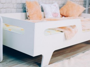 Кровать детская Бэби белая в Тобольске - tobolsk.magazinmebel.ru | фото - изображение 2